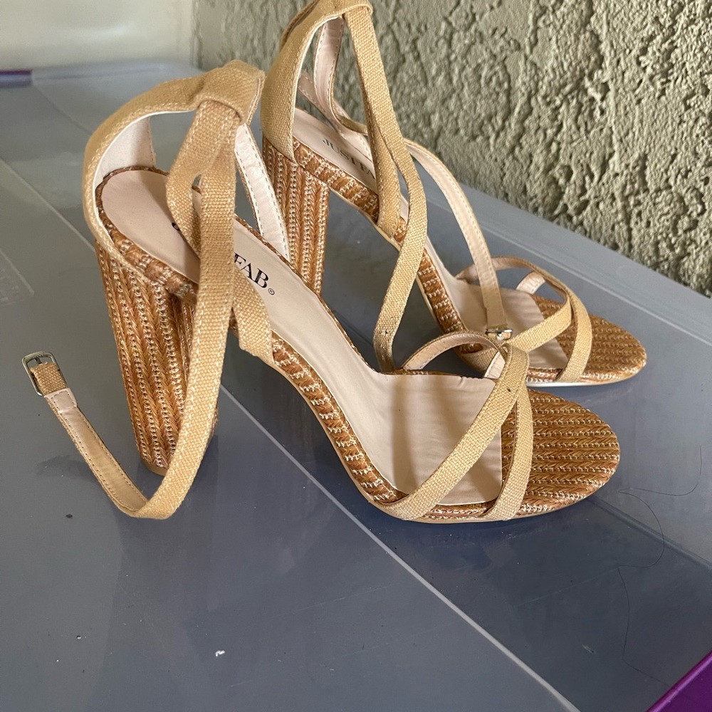 Justfab tan natural heels